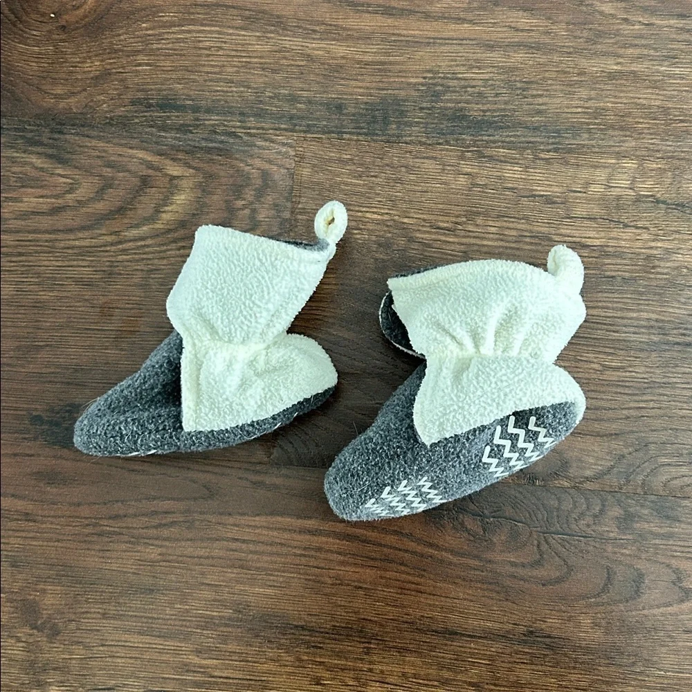 Hudson Baby Fleece Booties 6-12 Months | Baby Booties | Fleece Booties for Baby